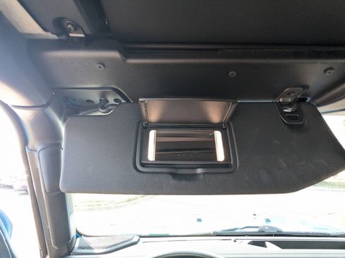 Certified 2022 Jeep Wrangler Sport S w/ Sun And Sound Package image 25