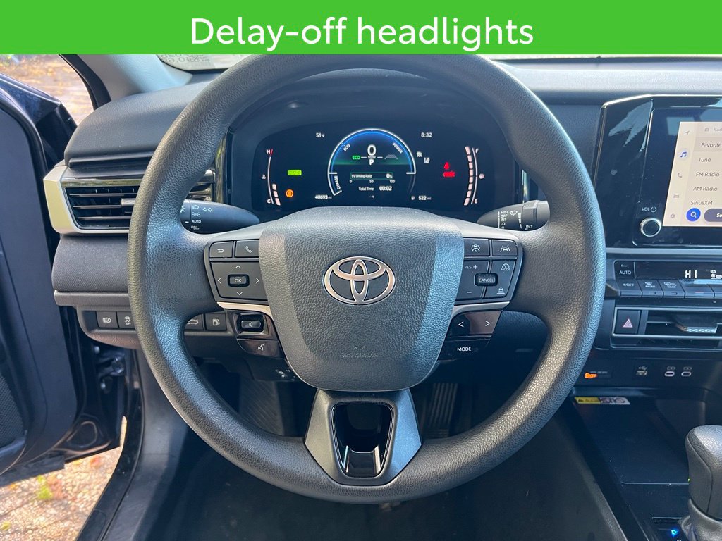 Used 2025 Toyota Camry LE FWD image 22