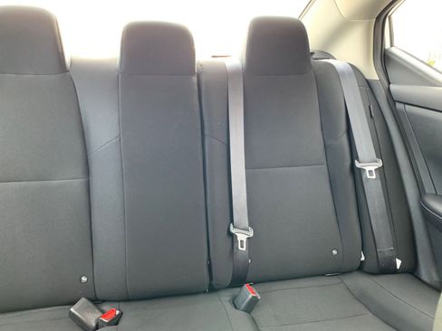 Used 2025 Nissan Sentra S image 36