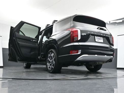 Used 2021 Hyundai Palisade Calligraphy w/ Cargo Package image 41