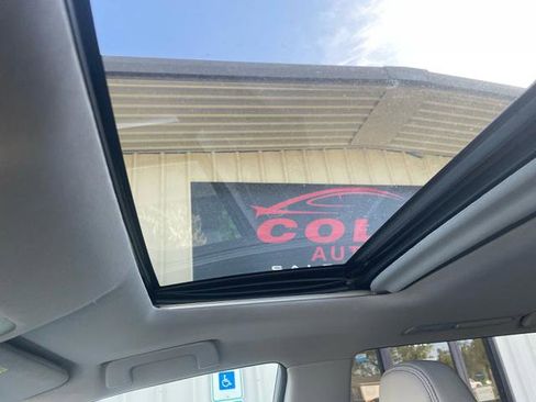 Used 2015 Toyota Highlander XLE image 34