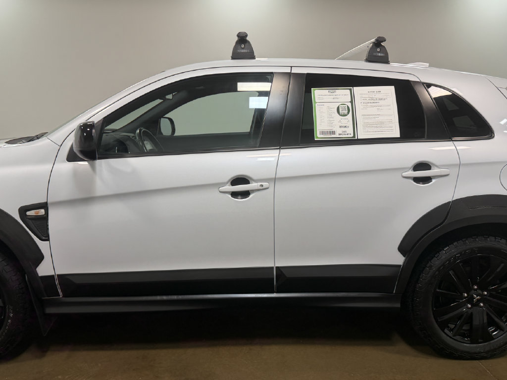Used 2024 Mitsubishi Outlander Sport AWD image 35
