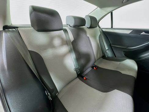 Used 2018 Volkswagen Jetta S image 24