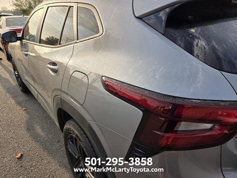 Used 2025 Chevrolet Trax ACTIV w/ Driver Confidence Package FWD image 9