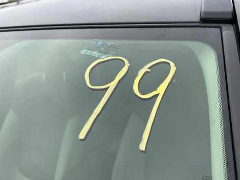 Used 2020 Toyota RAV4 XLE w/ XLE Grade Weather Package image 31