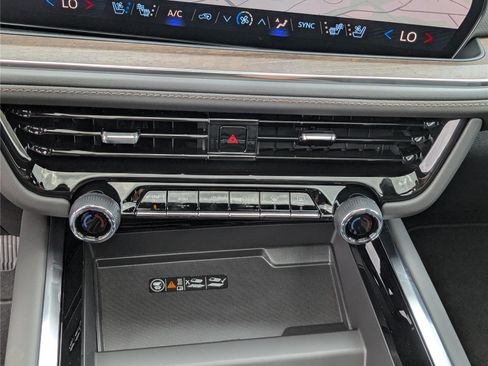 New 2026 Chevrolet Tahoe High Country AWD/4WD image 29