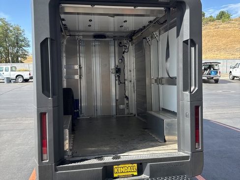 New 2025 Chevrolet Brightdrop 400 w/ Battery Pack, Max Range image 7