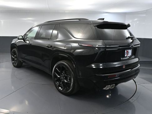 Used 2026 Chevrolet Traverse RS image 6