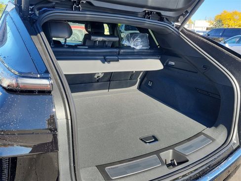 New 2026 Cadillac Lyriq Signature Luxury image 25