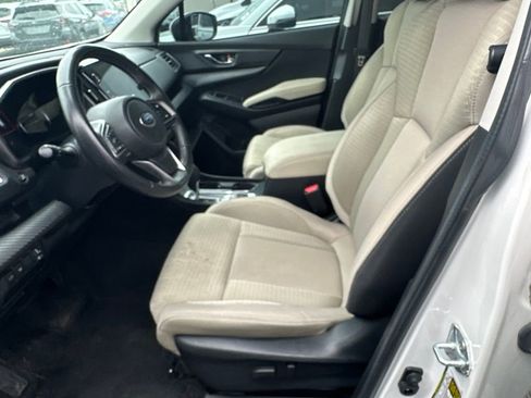 Used 2024 Subaru Ascent Premium w/ Convenience Package AWD/4WD image 9