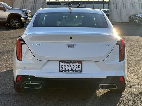 Used 2023 Cadillac CT4 Luxury image 5