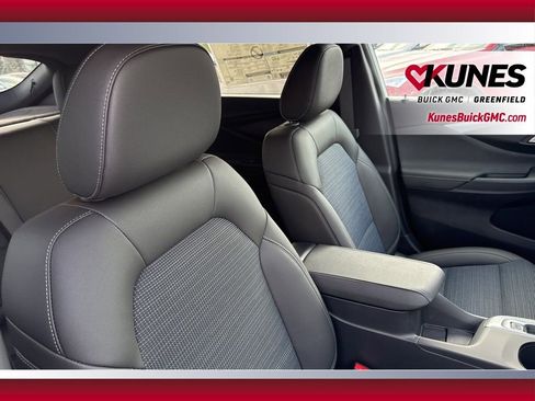 New 2026 Buick Envista Preferred FWD image 38