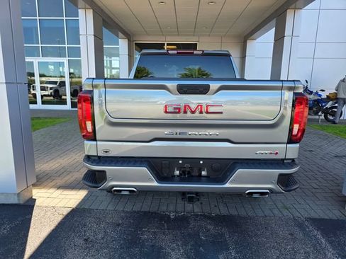 Used 2025 GMC Sierra 1500 AT4 AWD/4WD image 3