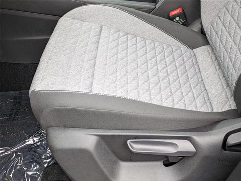 New 2025 Volkswagen Tiguan S image 4