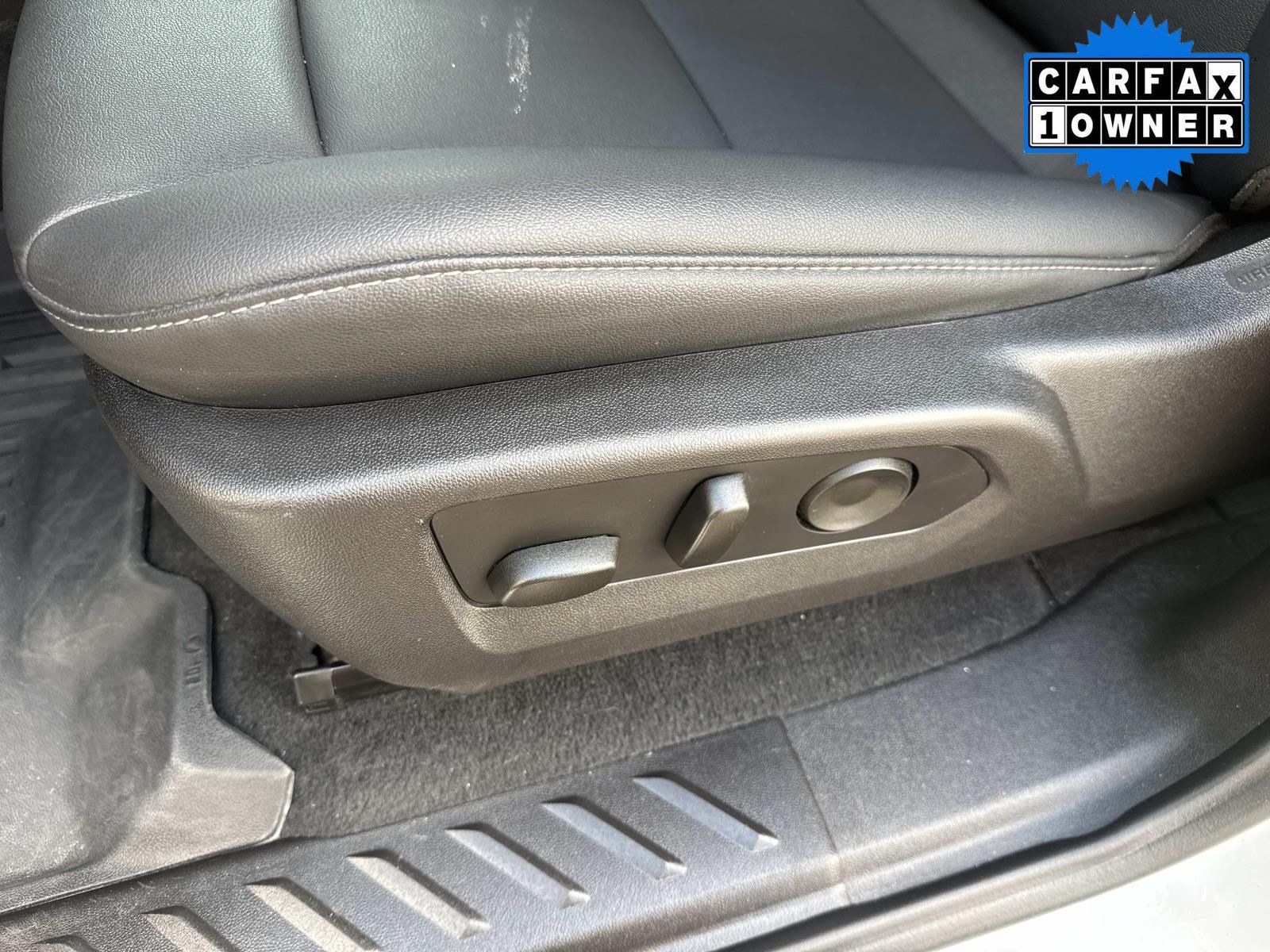 Used 2025 GMC Canyon Elevation w/ Convenience Package RWD image 24