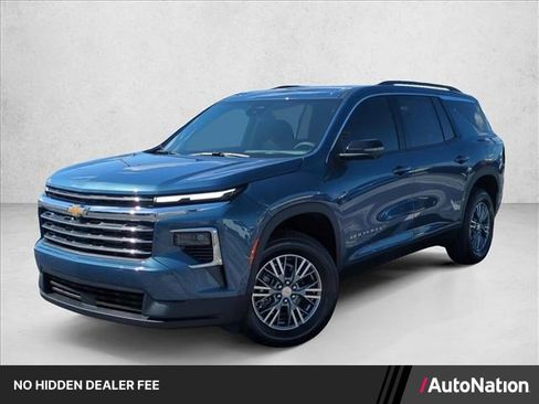 New 2026 Chevrolet Traverse LT w/ Driver Confidence Package FWD image 1