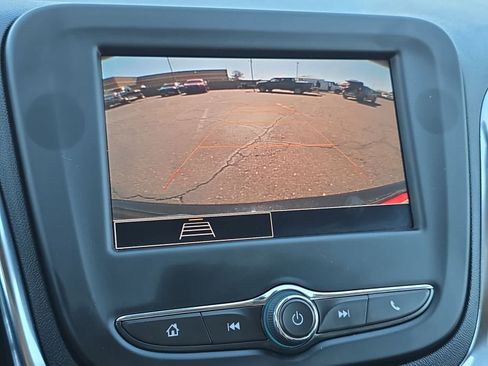 Used 2024 Chevrolet Equinox LT AWD/4WD image 22