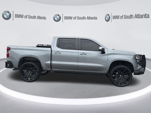 Used 2023 Chevrolet Silverado 1500 LT AWD/4WD image 25
