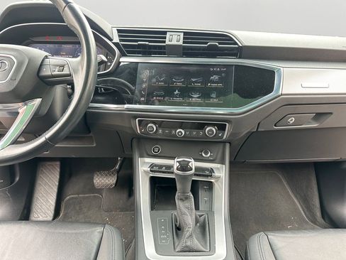 Used 2023 Audi Q3 2.0T Premium image 14