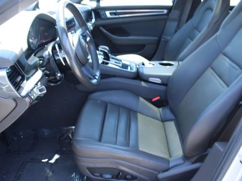 Used 2023 Porsche Panamera Platinum Edition RWD image 34