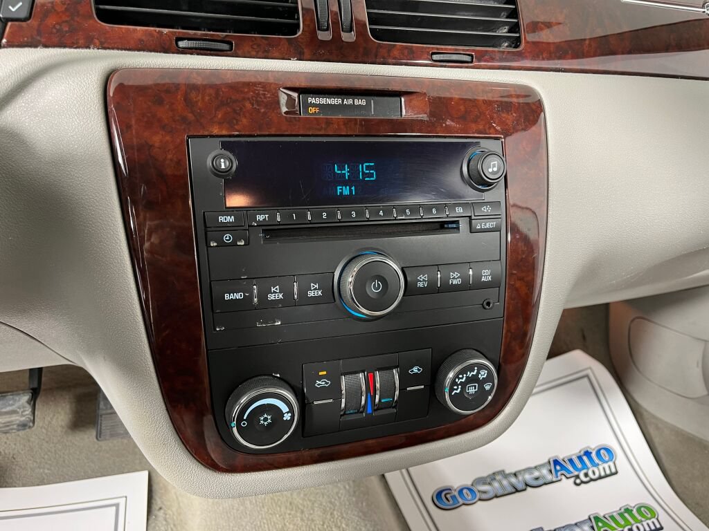 Used 2007 Chevrolet Impala LT FWD image 33