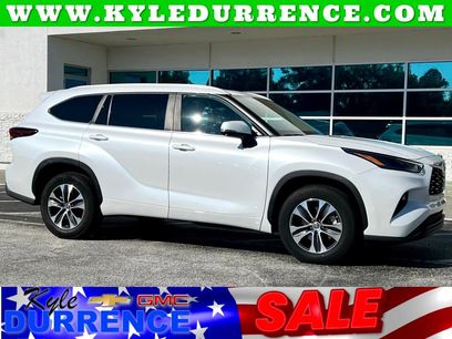 Used 2024 Toyota Highlander XLE