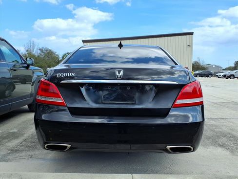 Used 2016 Hyundai Equus Signature image 8