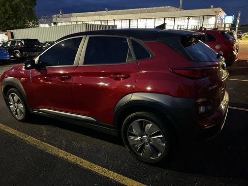 Used 2021 Hyundai Kona SEL FWD image 7