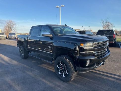 Used 2018 Chevrolet Silverado 1500 LTZ Z71 w/ LTZ Plus Package image 1