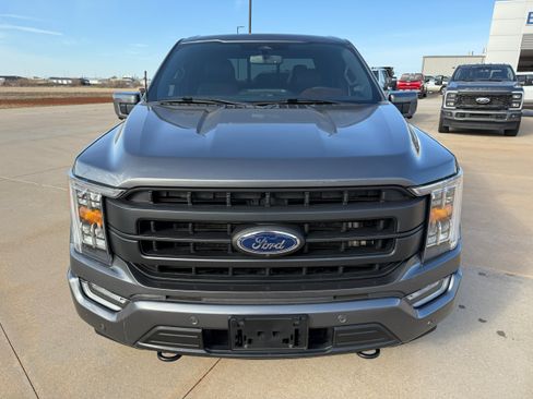Used 2022 Ford F150 Lariat AWD/4WD image 2
