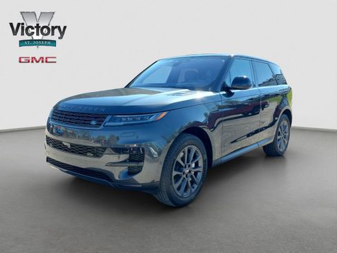 Used 2023 Land Rover Range Rover Sport SE image 3