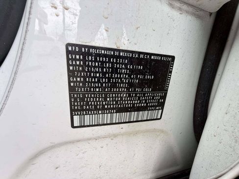 Used 2020 Volkswagen Tiguan SE w/ Panoramic Sunroof Package AWD/4WD image 22