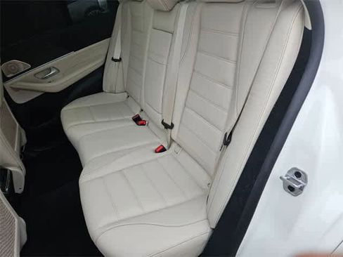 Used 2023 Mercedes-Benz GLE 450 4MATIC image 19