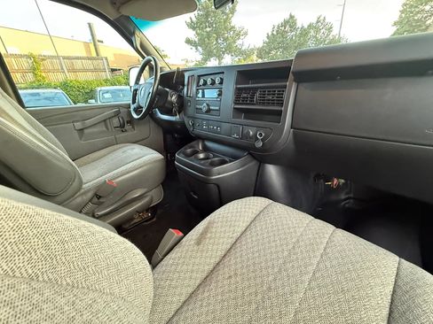 Used 2021 GMC Savana 2500 w/ Driver Convenience Package RWD image 26