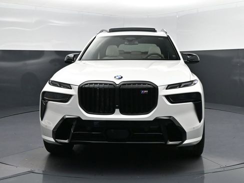 New 2026 BMW X7 M60i image 10