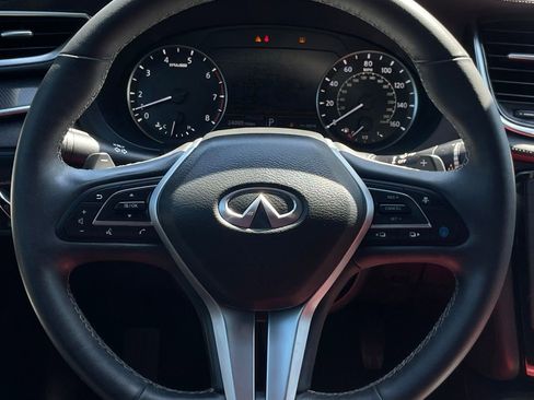 Used 2023 INFINITI QX50 Sport FWD image 12