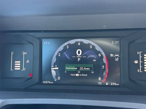 Used 2025 Toyota Tacoma SR AWD/4WD image 19