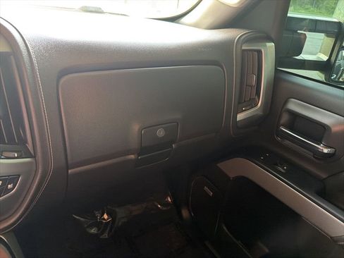 Used 2019 Chevrolet Silverado 2500 LTZ w/ Duramax Plus Package AWD/4WD image 31