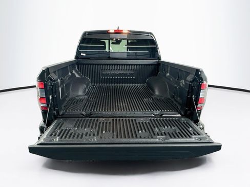 Used 2026 Nissan Frontier SV RWD image 29