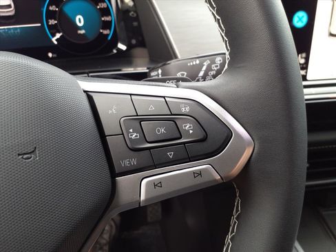 New 2026 Volkswagen Atlas Cross Sport SE image 20