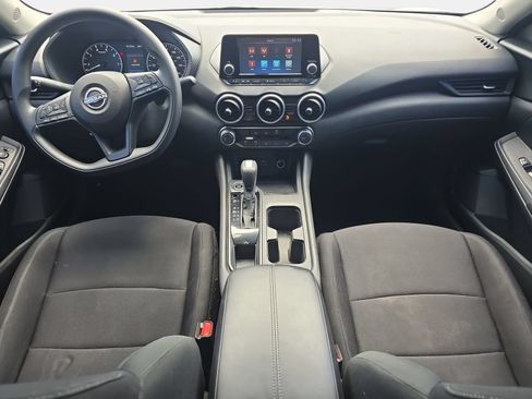 Used 2025 Nissan Sentra S FWD image 9