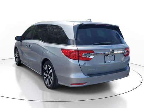 Used 2019 Honda Odyssey Elite image 4