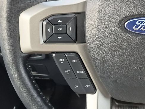 Used 2022 Ford F350 Lariat w/ Lariat Value Package AWD/4WD image 23