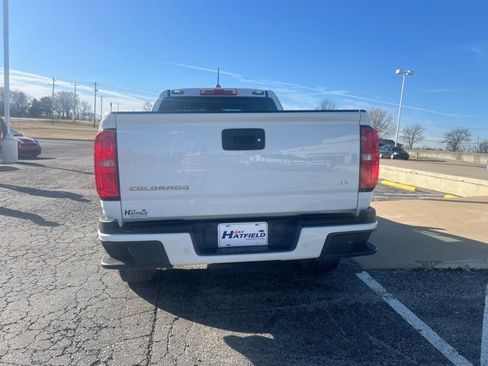 Used 2021 Chevrolet Colorado LT w/ Fleet Safety Package image 7