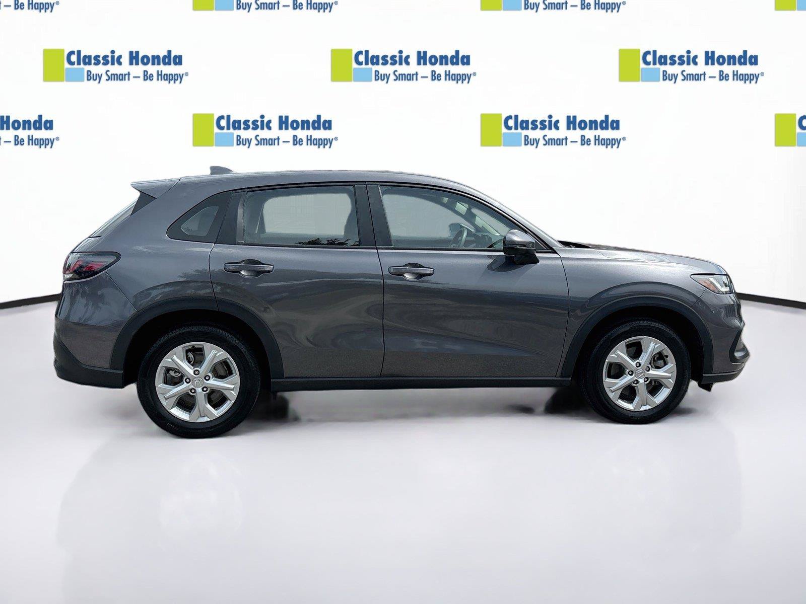 Certified 2025 Honda HR-V LX image 9