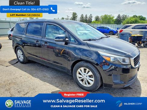 Used 2016 Kia Sedona LX w/ Option Group 020 FWD image 5