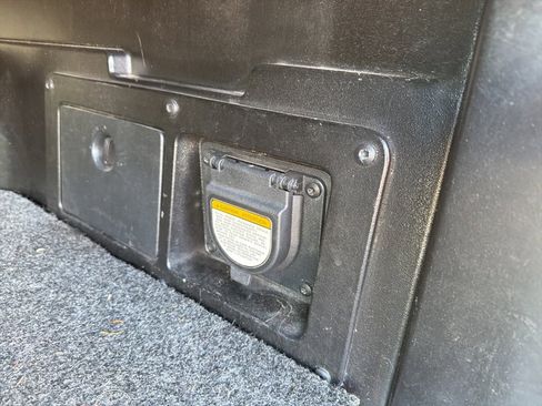 Used 2019 Toyota Tacoma TRD Off-Road w/ Technology Package image 10