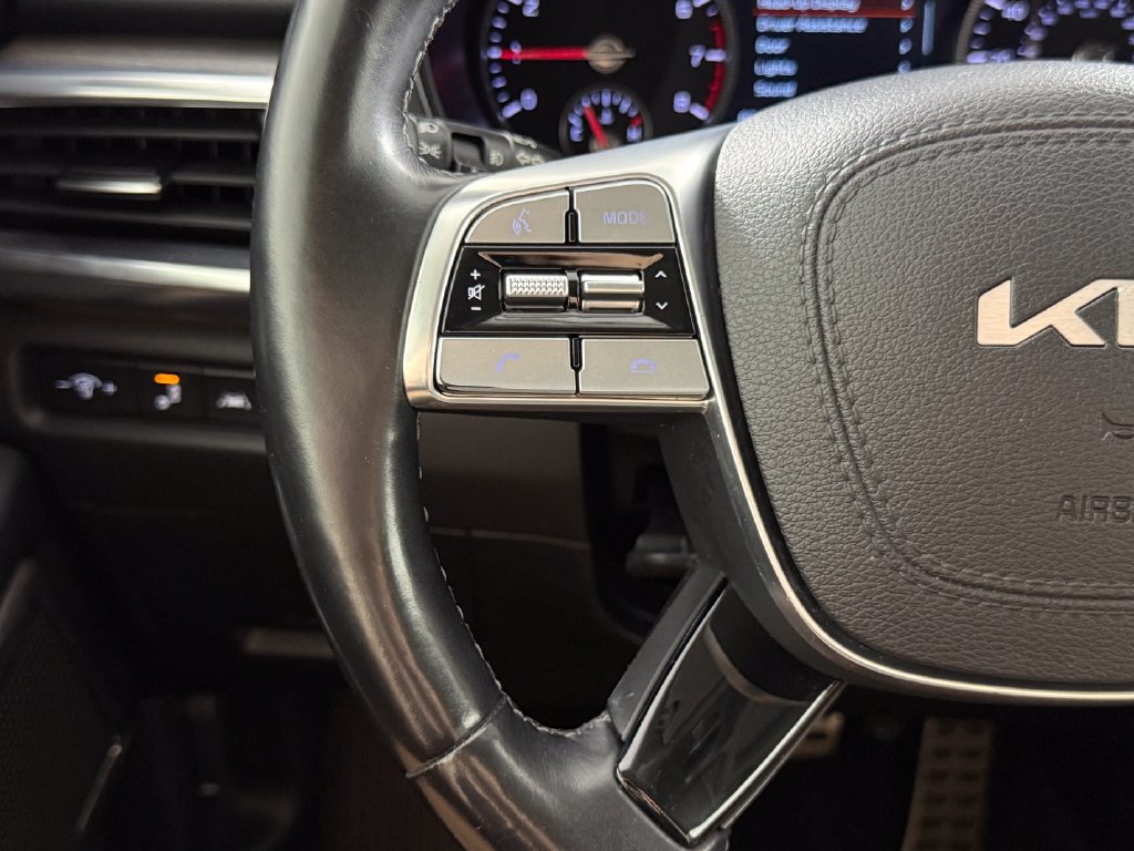 Used 2022 Kia Telluride SX w/ SX Prestige Package AWD/4WD image 15
