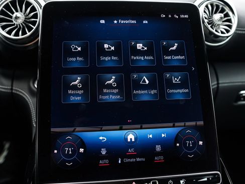 Used 2023 Mercedes-Benz SL 63 AMG 4MATIC image 46