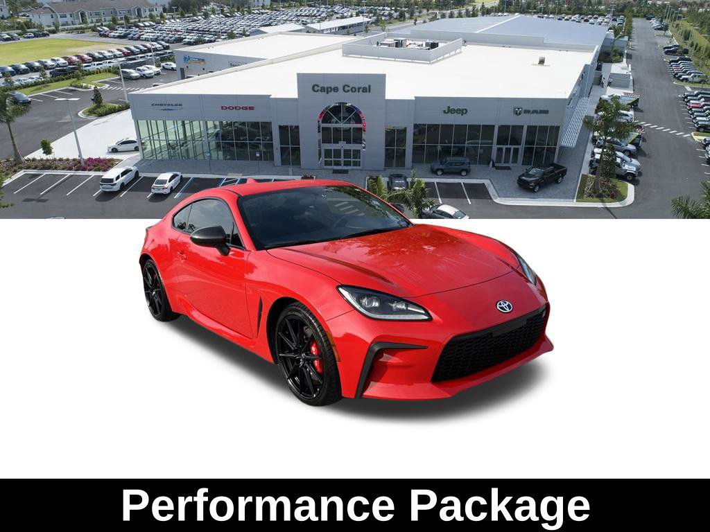 Used 2026 Toyota GR86 w/ Performance Package RWD image 3